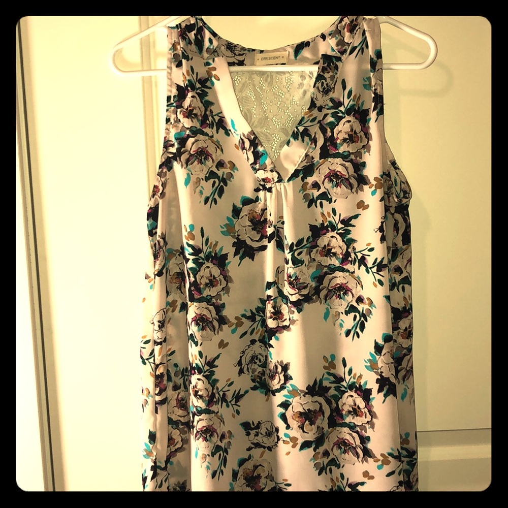 Floral tank blouse